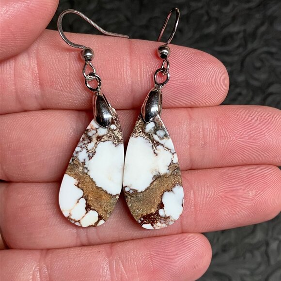 Wild Horse Turquoise Magnesite Crazy Horse Appaloosa Stone Earrings - Picture 6 of 6